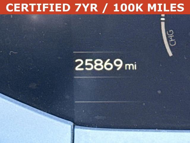 Used 2024 Toyota Prius LE image 28