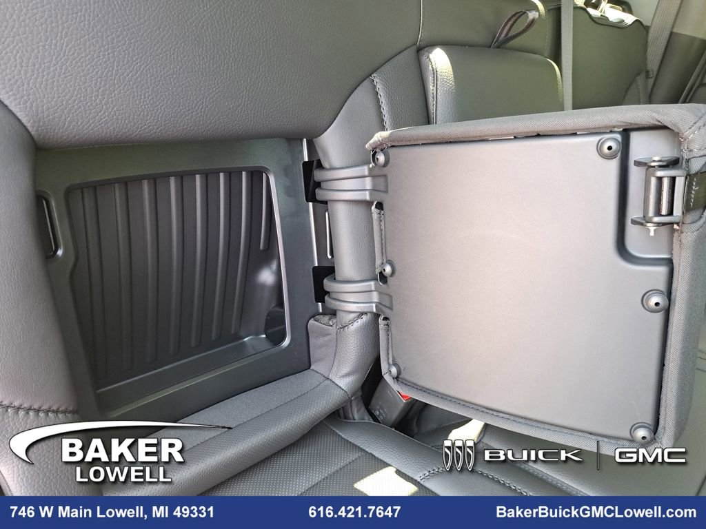 New 2025 GMC Sierra 2500 Denali w/ Denali Reserve Package image 12