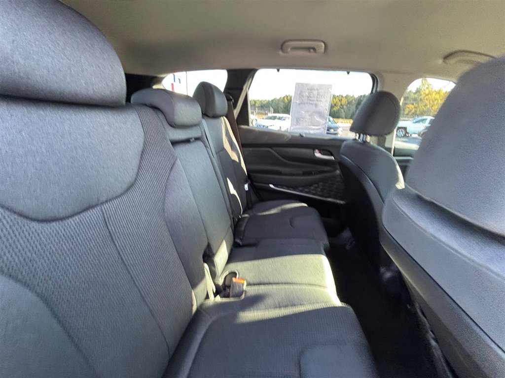Used 2019 Hyundai Santa Fe SEL image 19