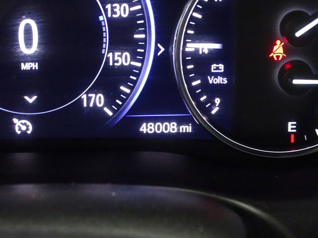 Used 2024 Buick Enclave Premium image 50