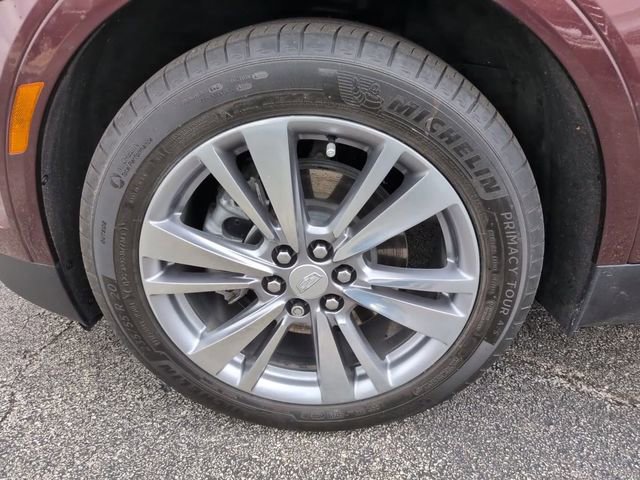 Certified 2023 Cadillac XT5 Premium Luxury w/ Technology Package FWD image 10