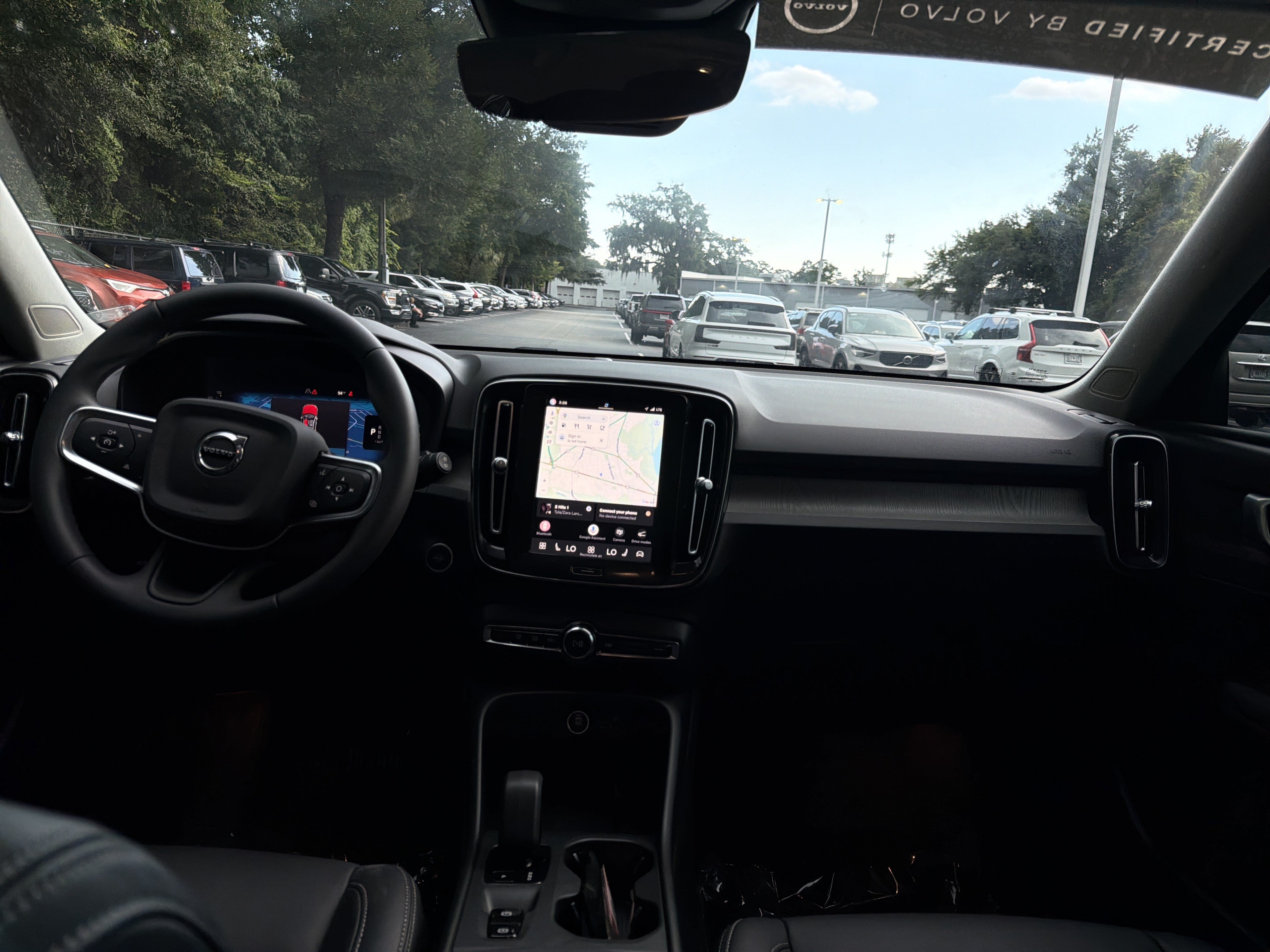 Certified 2024 Volvo XC40 B5 Core w/ Protection Package Premier AWD/4WD image 30