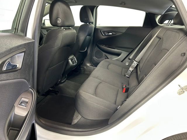 Used 2024 Chevrolet Malibu LT FWD image 15
