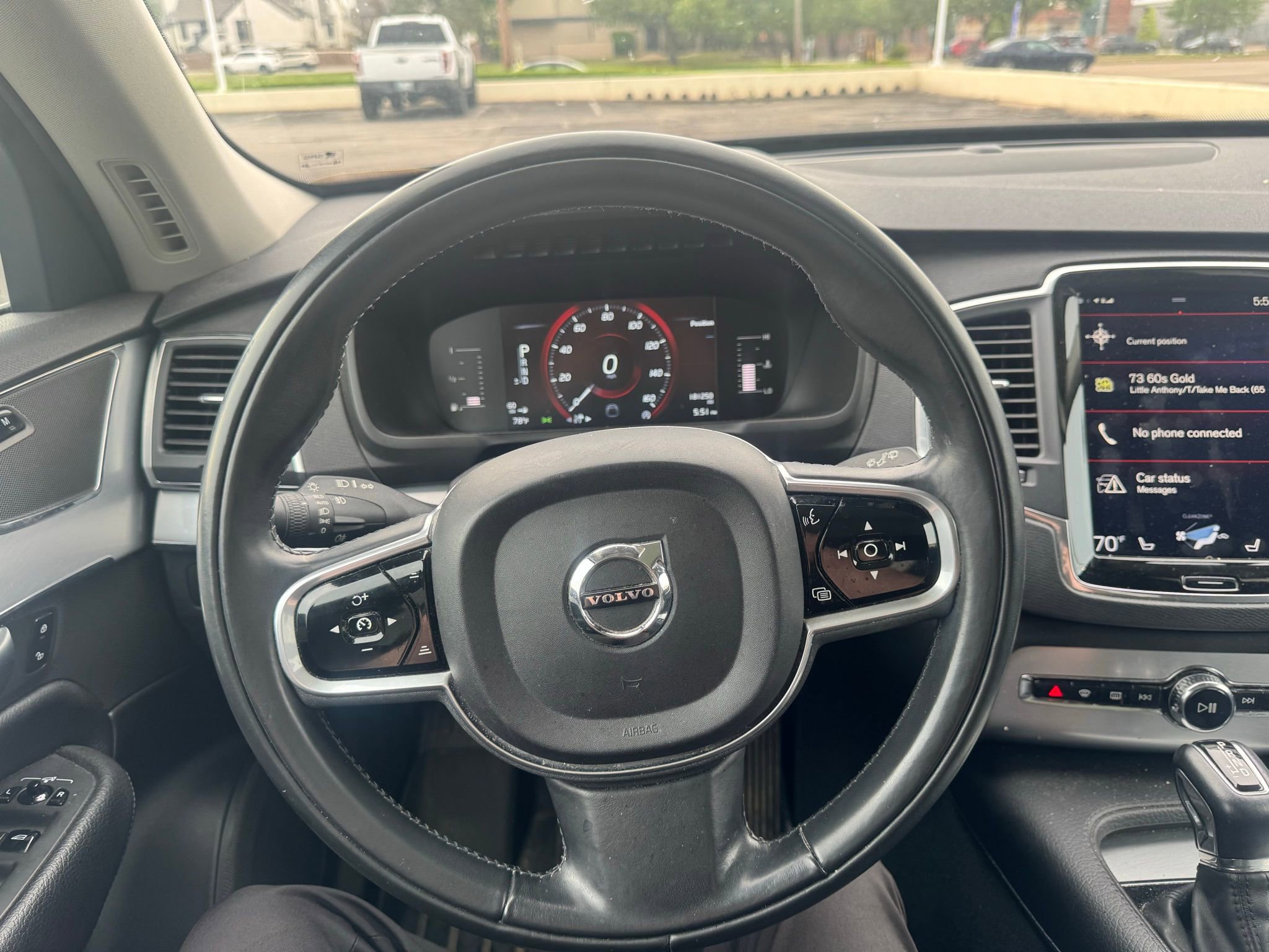 Used 2018 Volvo XC90 T5 Momentum w/ Convenience Package image 10