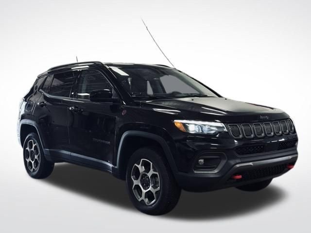 Certified 2022 Jeep Compass Trailhawk w/ Trailhawk Elite Group image 6
