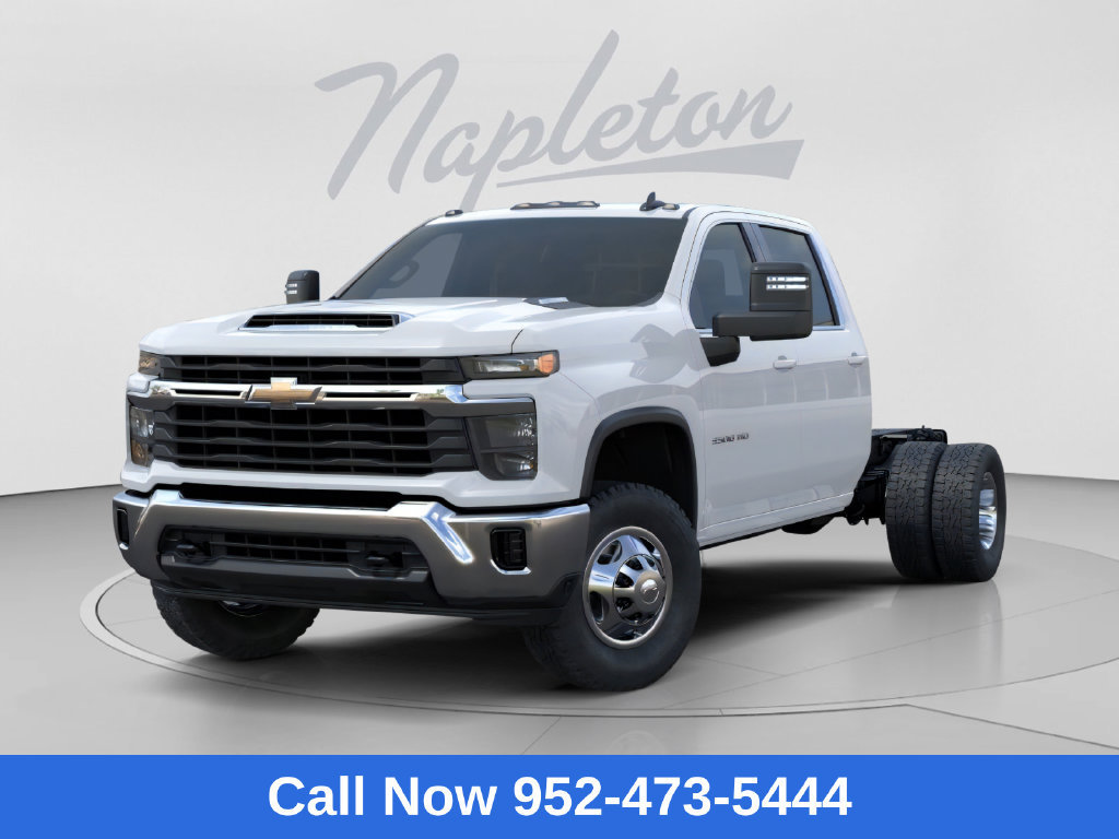 New 2026 Chevrolet Silverado 3500 LT AWD/4WD image 1