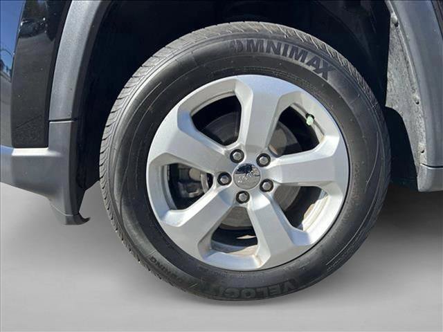 Used 2020 Jeep Compass Latitude image 26