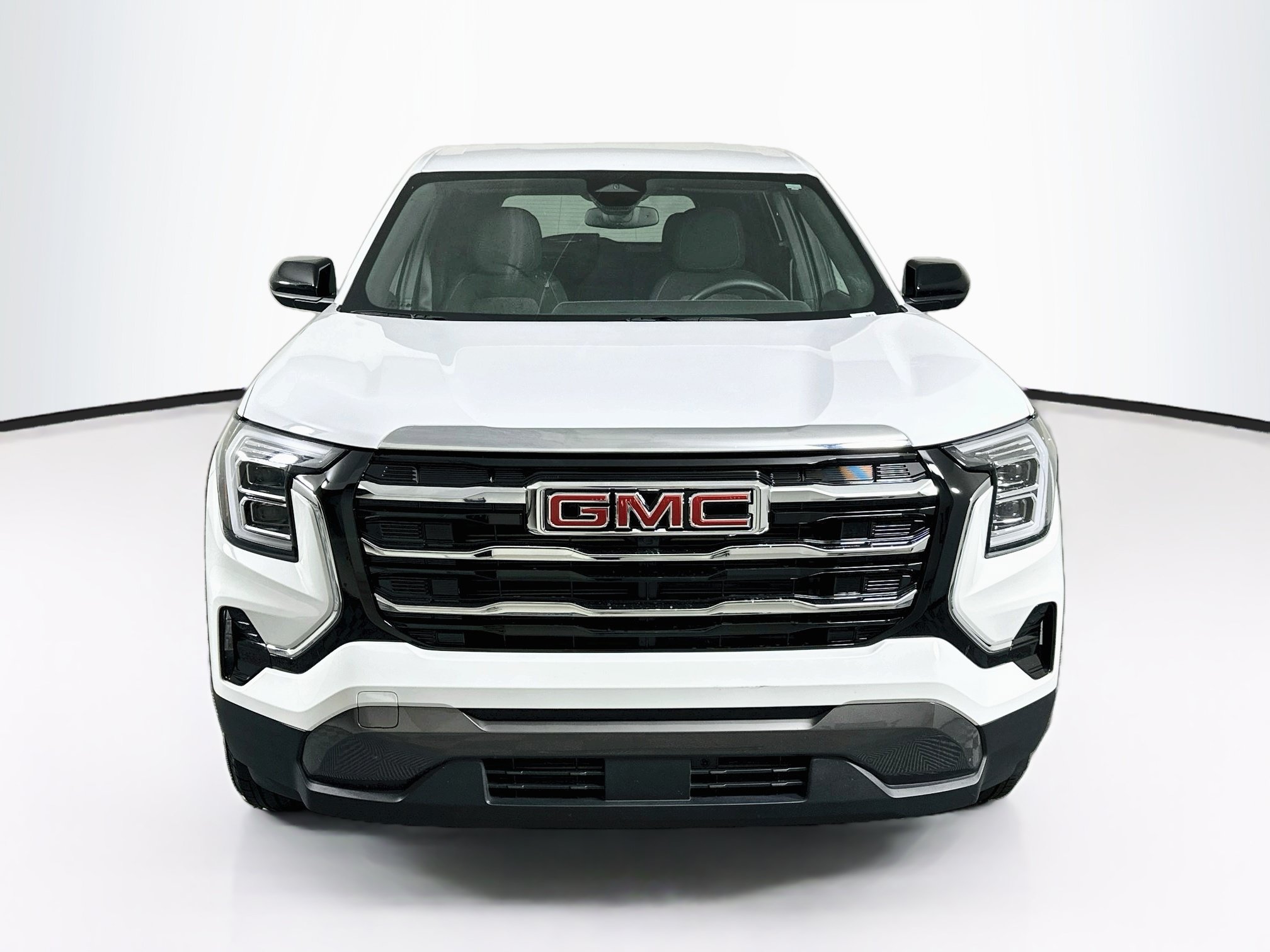 Used 2026 GMC Terrain Elevation FWD image 2