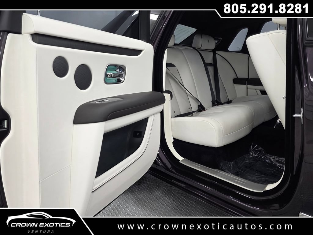 Used 2023 Rolls-Royce Ghost AWD/4WD image 31
