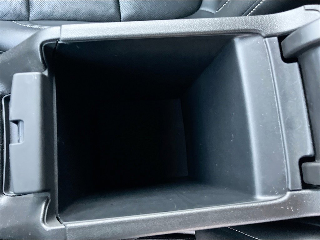 Used 2023 GMC Acadia SLT image 23