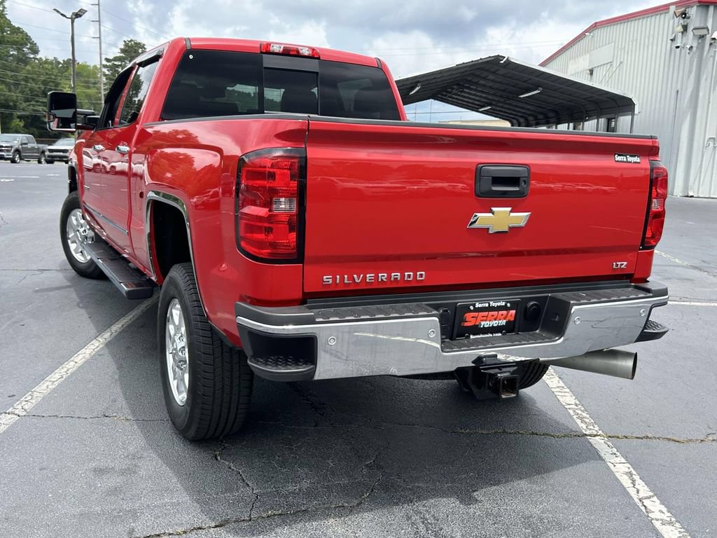 Used 2015 Chevrolet Silverado 2500 LTZ w/ Duramax Plus Package RWD image 5