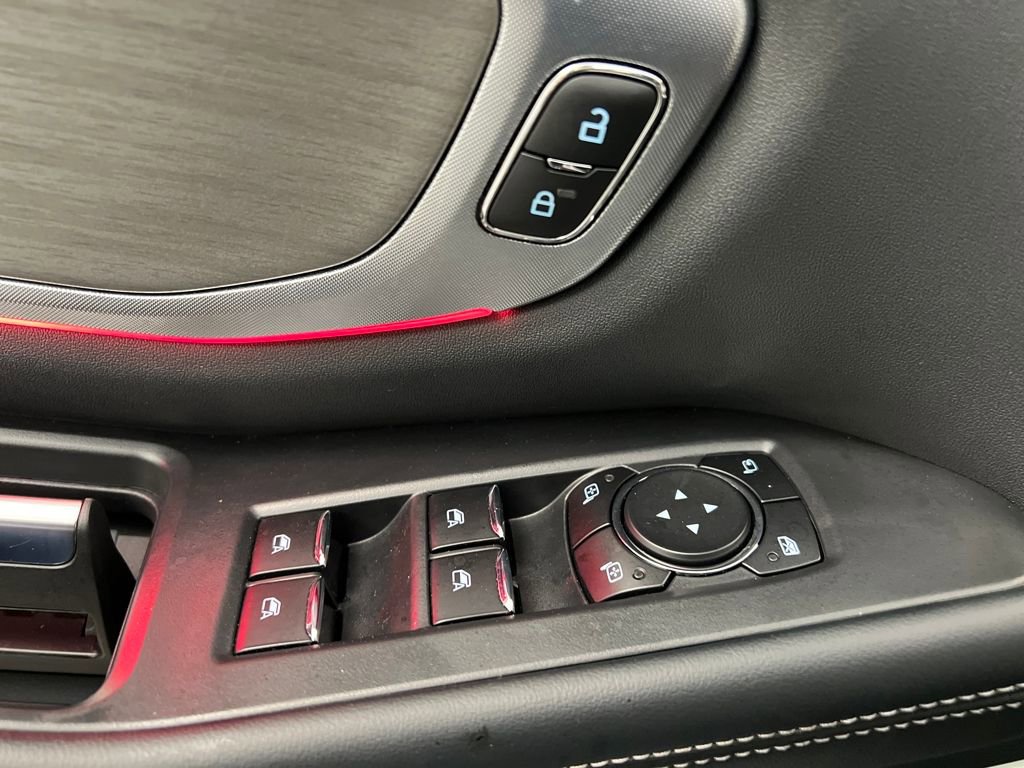 Used 2025 Ford Expedition Platinum AWD/4WD image 11