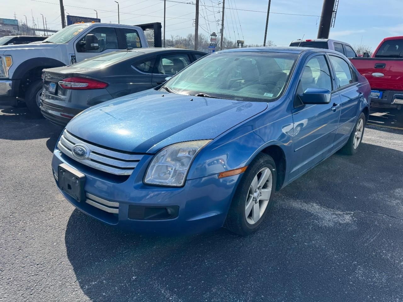 Used 2009 Ford Fusion SE image 3