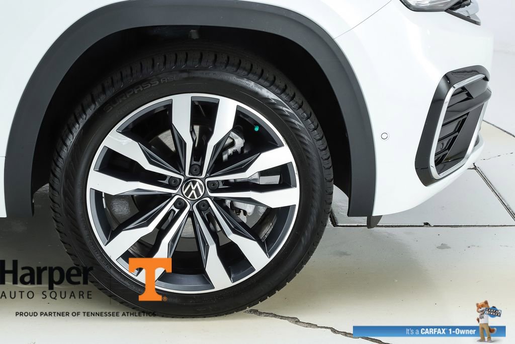 Used 2023 Volkswagen Atlas SEL Premium AWD/4WD image 14