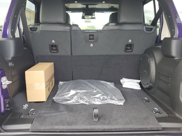 New 2026 Jeep Wrangler Unlimited Rubicon w/ Safety Group AWD/4WD image 7