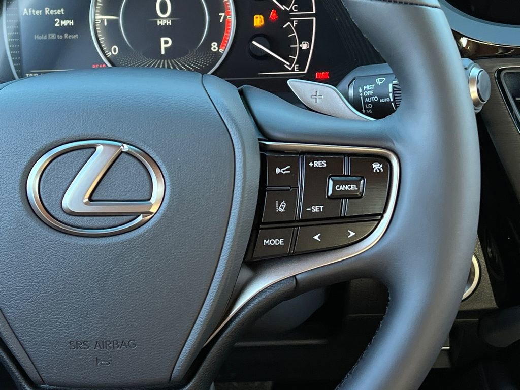 New 2025 Lexus ES 350 w/ Premium Package image 15
