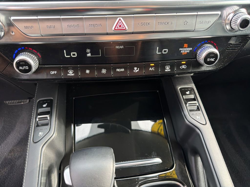 Certified 2022 Kia Telluride EX w/ EX Premium Package AWD/4WD image 20