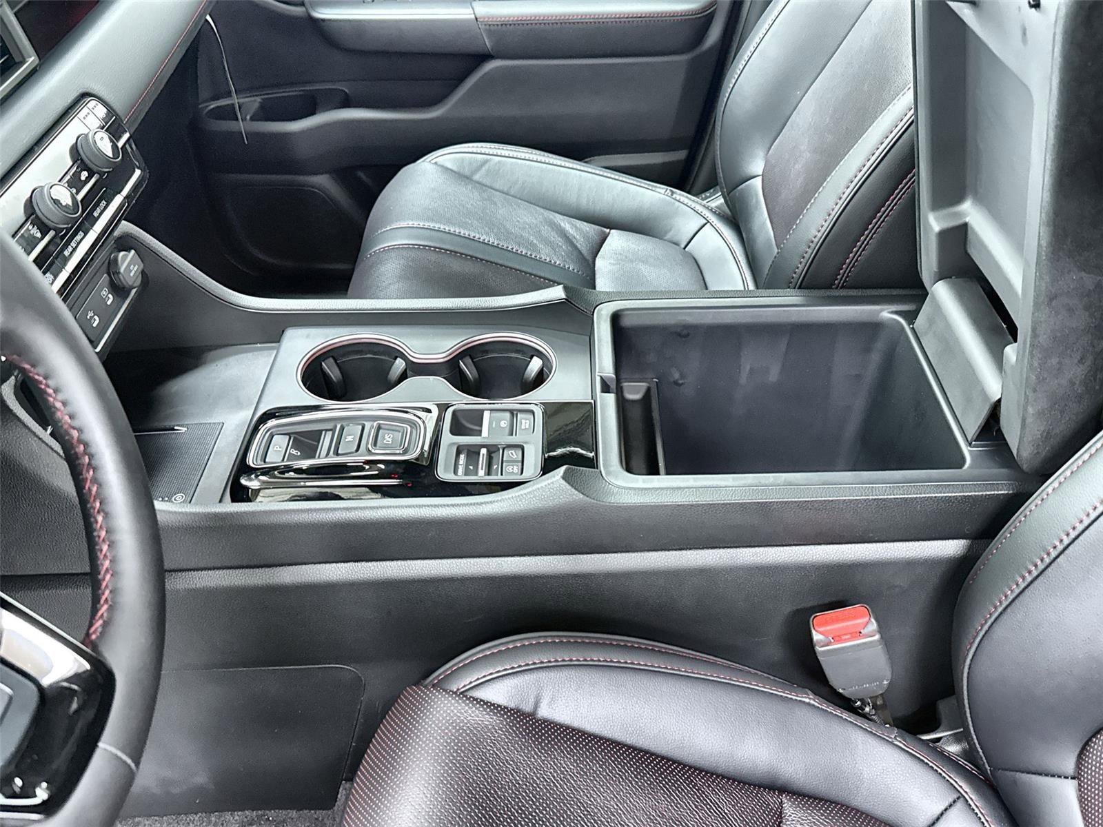 New 2026 Honda Pilot Black Edition image 19