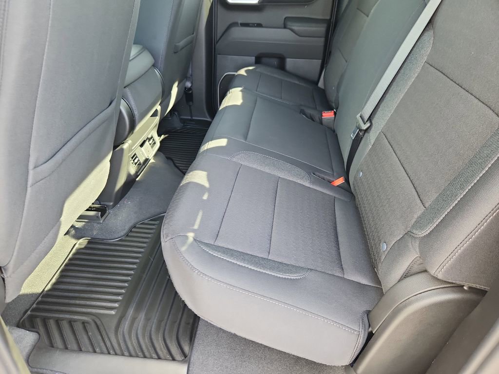 New 2026 GMC Sierra 1500 Elevation image 8