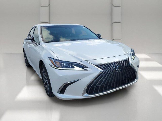 Used 2023 Lexus ES 350 w/ Premium Package FWD image 3