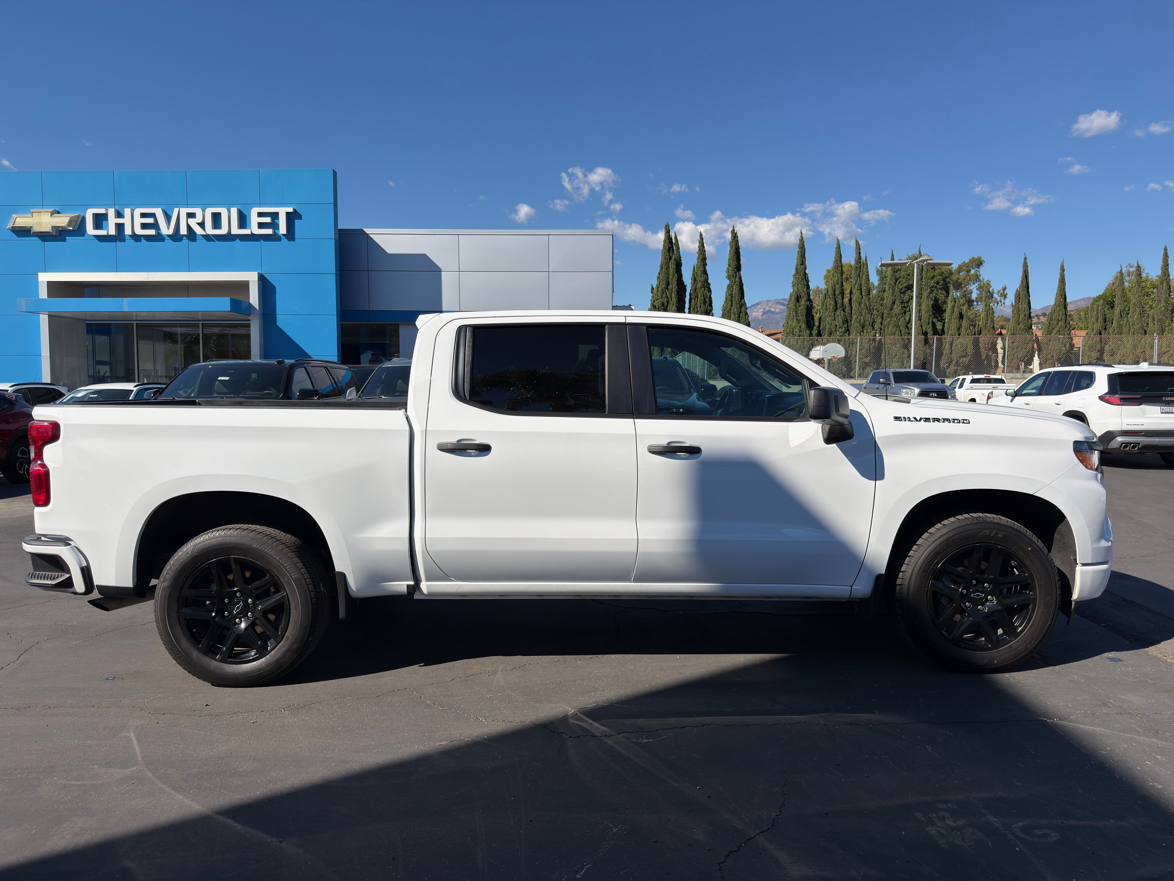 Used 2024 Chevrolet Silverado 1500 Custom w/ LPO, Dark Essentials Package RWD image 9