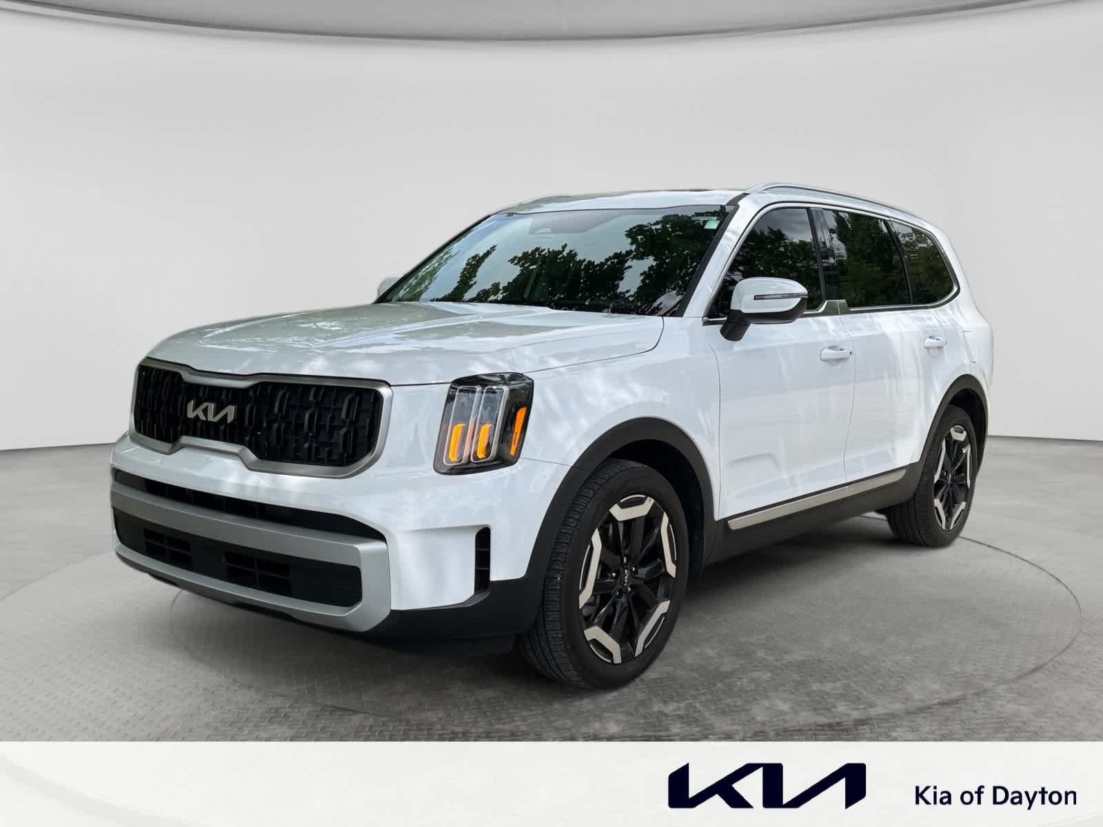 Used 2025 Kia Telluride EX FWD image 1