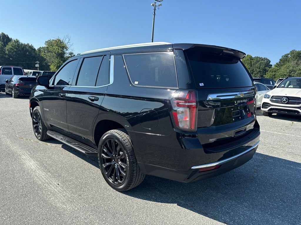 Used 2022 Chevrolet Tahoe LT w/ Luxury Package AWD/4WD image 3