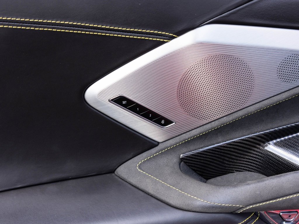 Used 2020 Chevrolet Corvette Stingray Premium Cpe w/ 3LT Preferred Equipment Group image 19