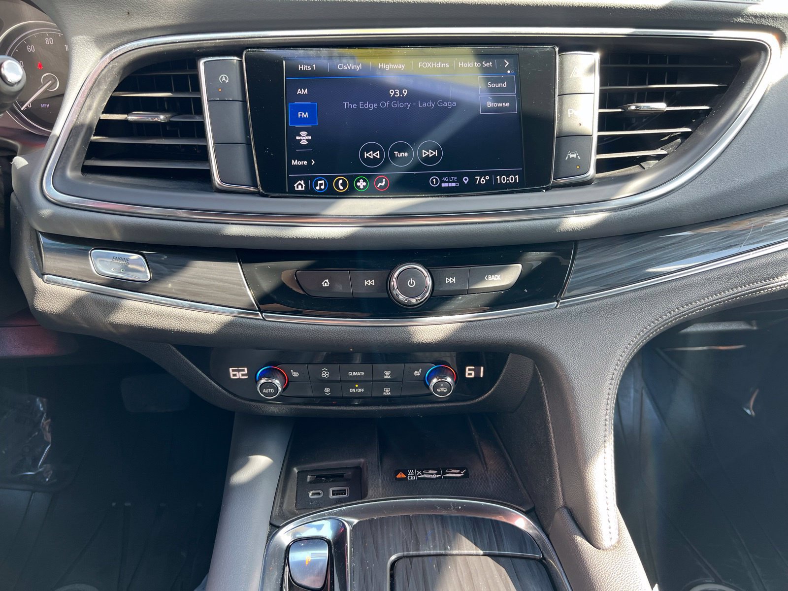 Used 2023 Buick Enclave Essence FWD image 37