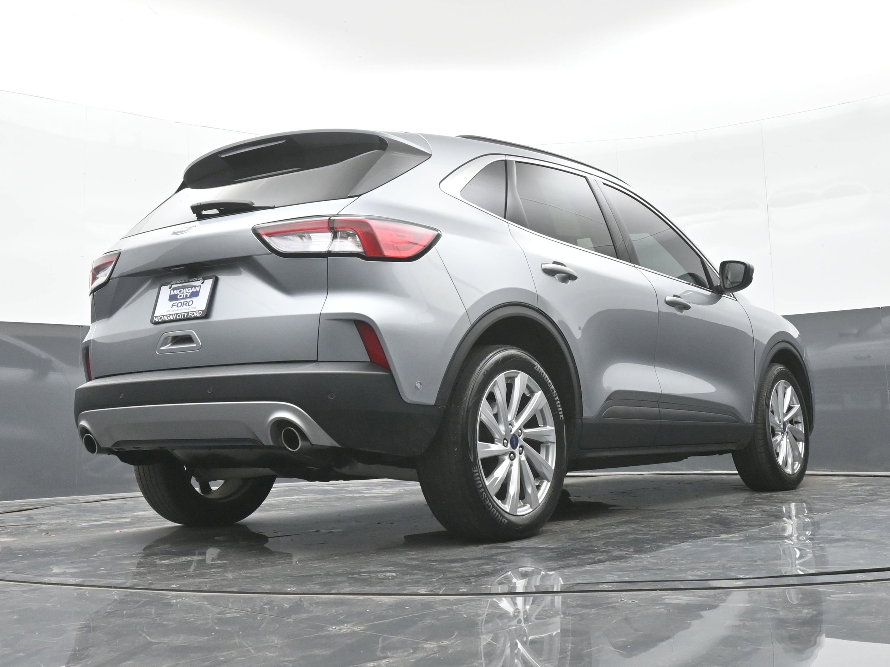 Used 2022 Ford Escape Titanium w/ Titanium Elite Package image 33