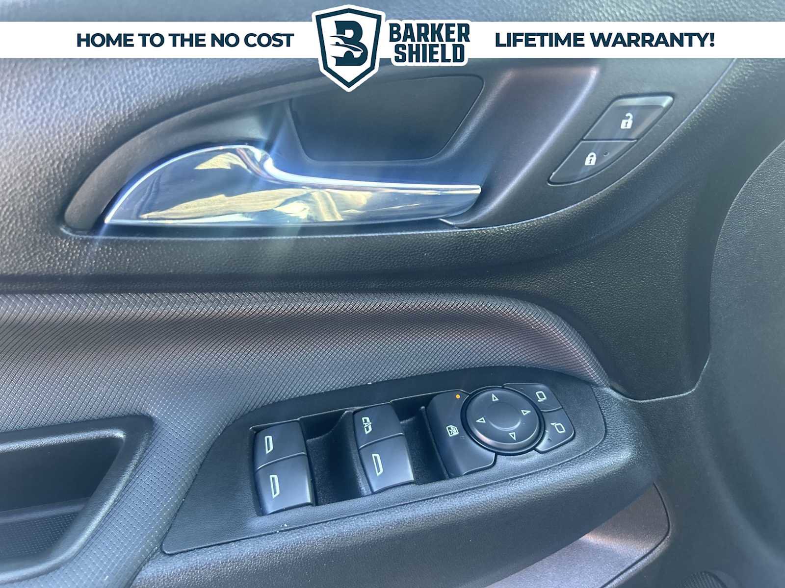 Used 2023 Chevrolet Equinox RS w/ LPO, Floor Liner Package image 23