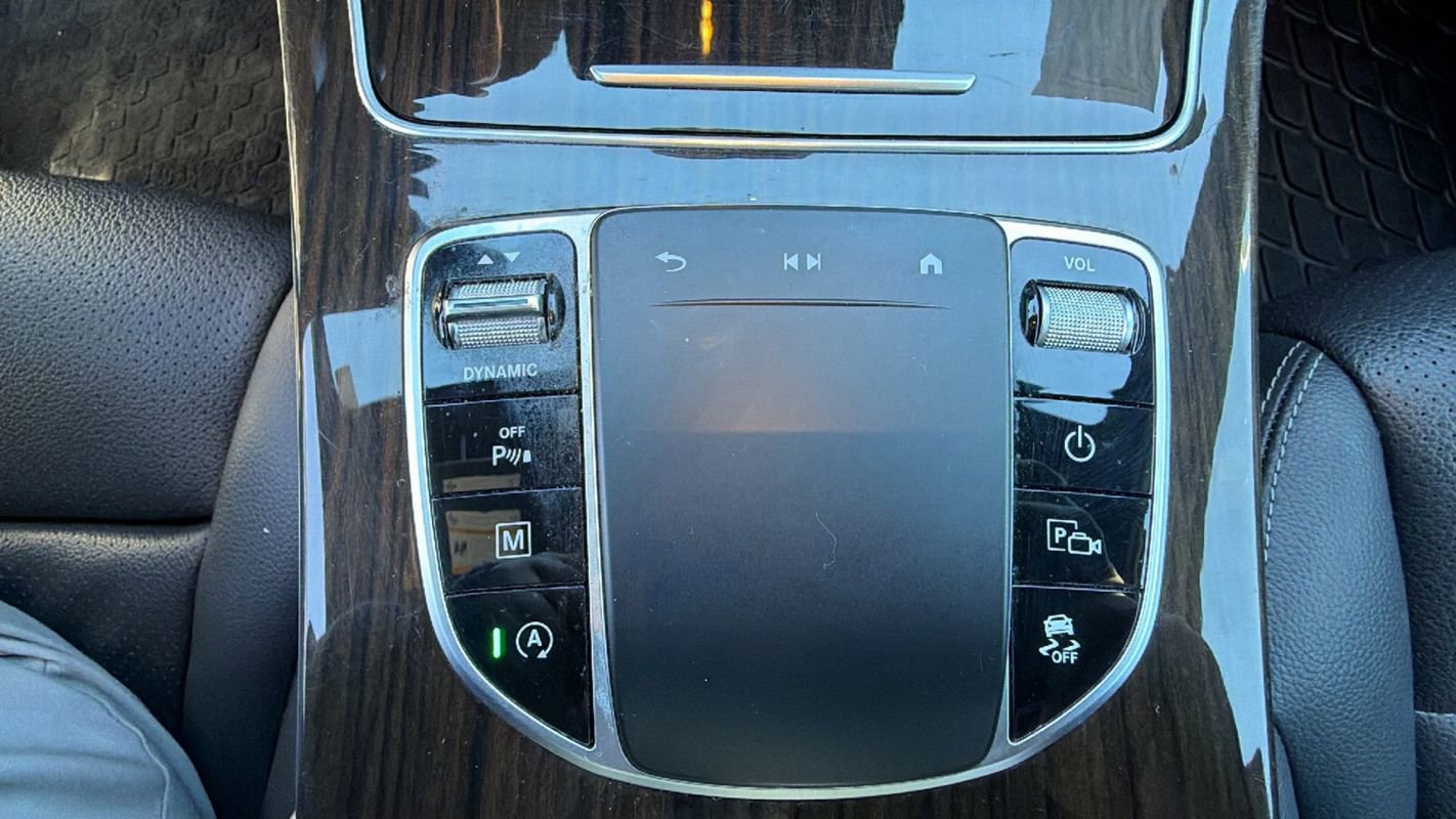 Used 2022 Mercedes-Benz GLC 300 4MATIC image 20