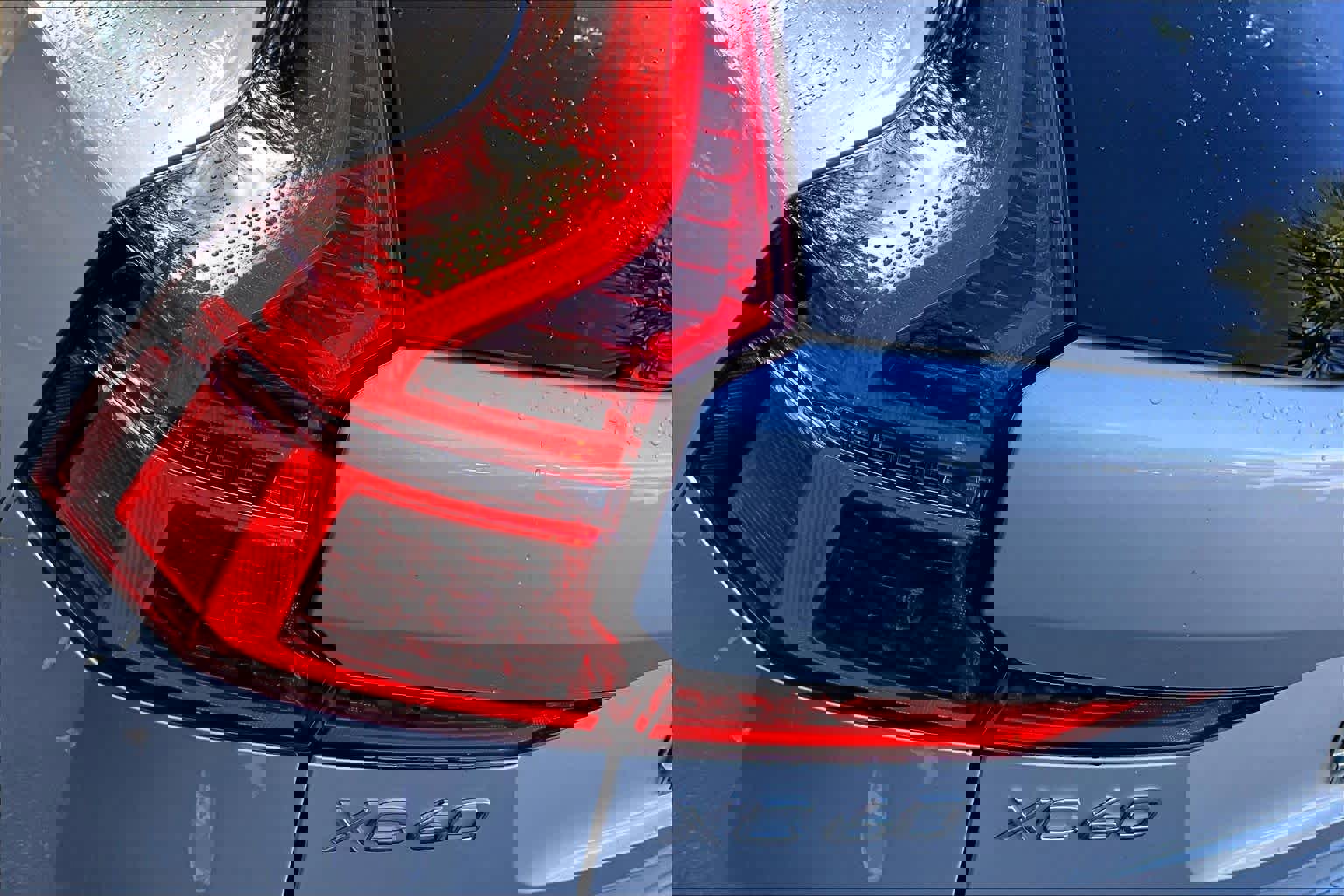 Used 2021 Volvo XC60 T5 Momentum w/ Premium Package AWD/4WD image 29