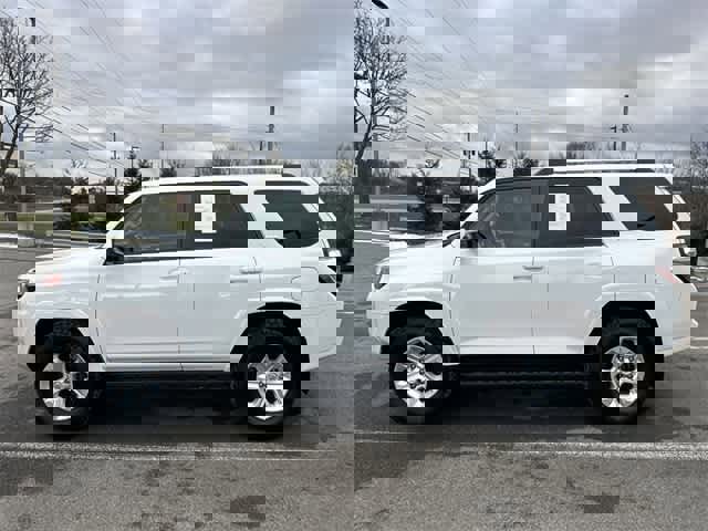 Used 2019 Toyota 4Runner SR5 image 2