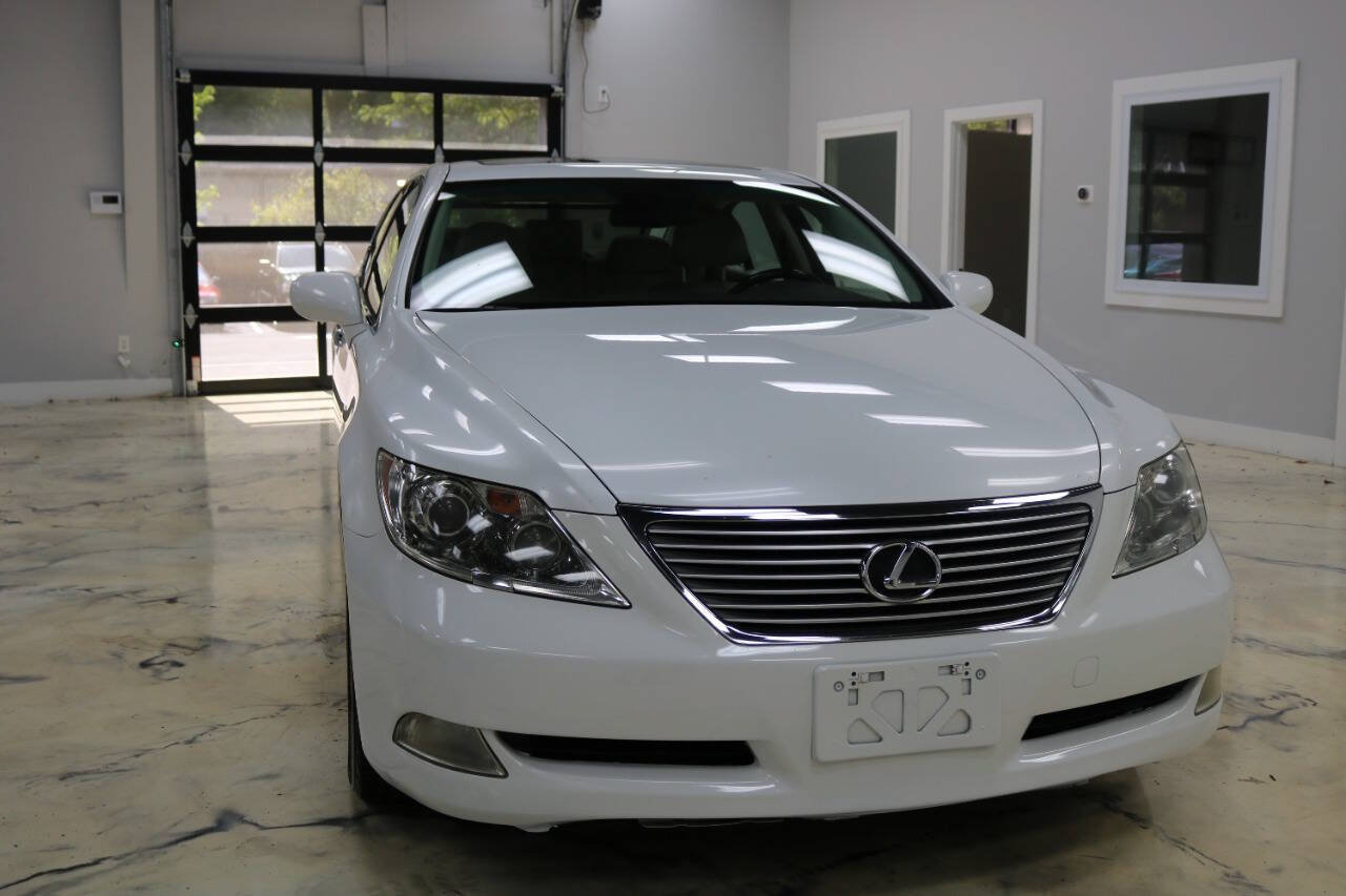 Used 2008 Lexus LS 460 L RWD image 4