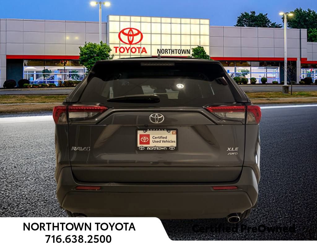 Used 2023 Toyota RAV4 XLE image 5