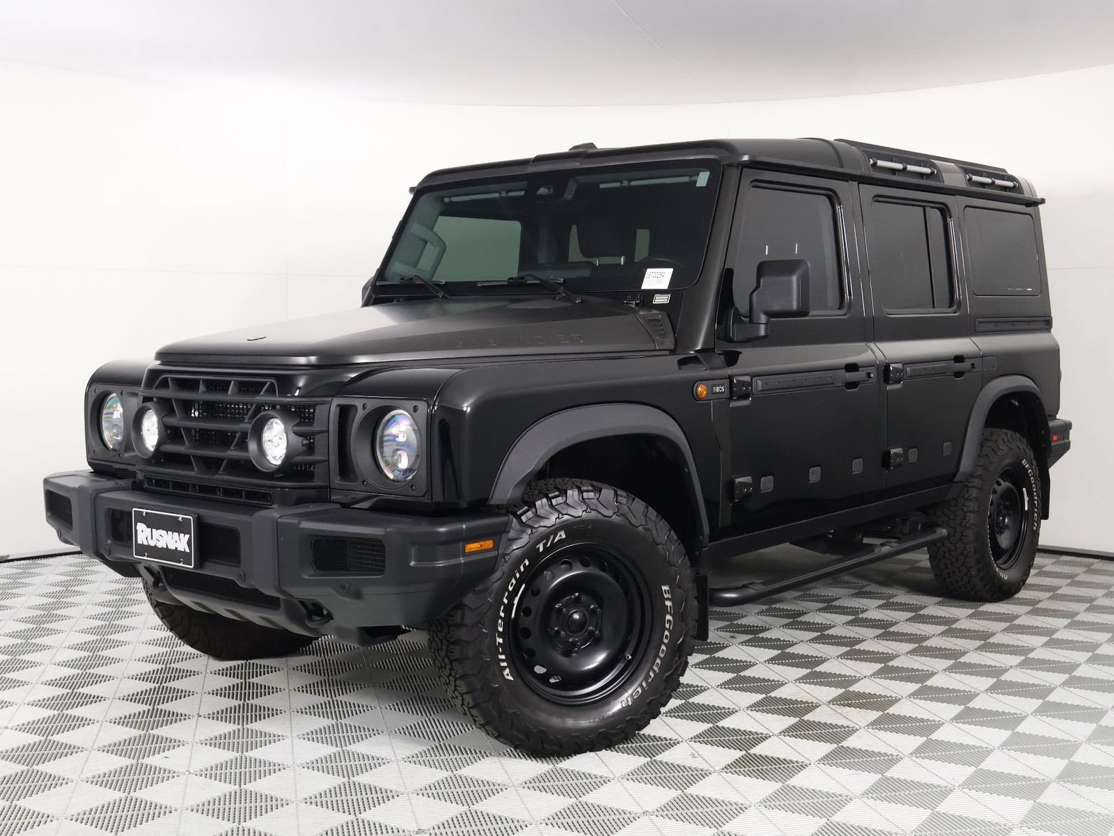 Used 2024 INEOS Grenadier Station Wagon AWD/4WD image 3