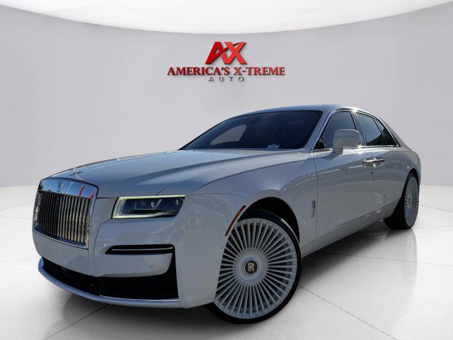 Used 2021 Rolls-Royce Ghost image 2