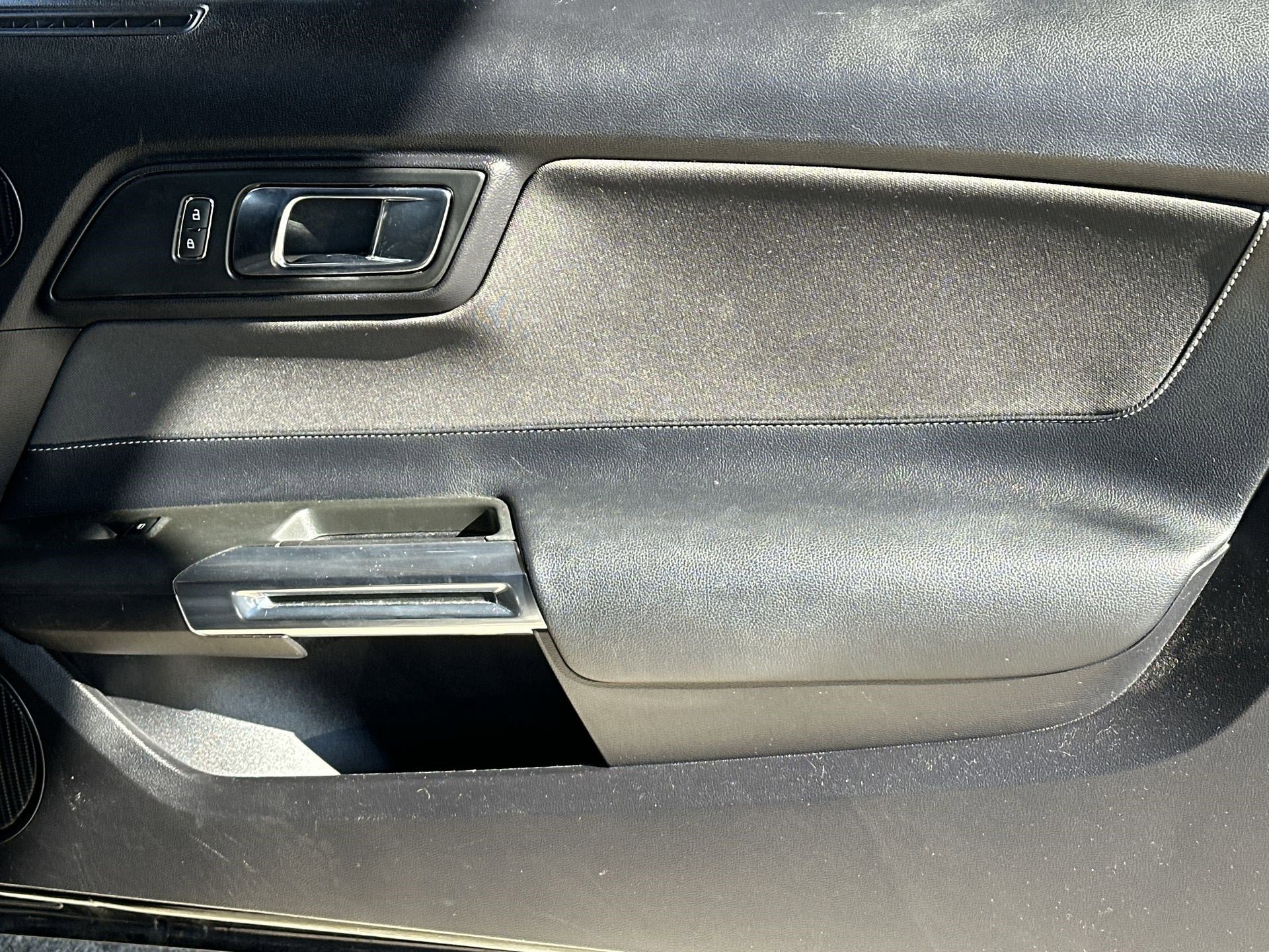 Used 2019 Ford Mustang Coupe w/ Equipment Group 101A image 26