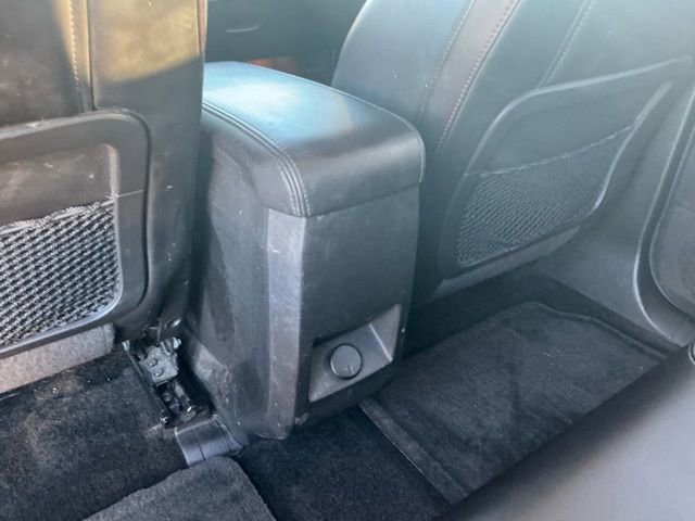 Used 2016 Chevrolet Equinox LTZ w/ Enhanced Convenience Package image 39