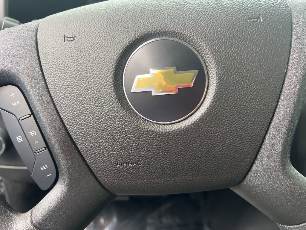 New 2025 Chevrolet Express 3500 LT w/ LT Preferred Equipment Group image 15