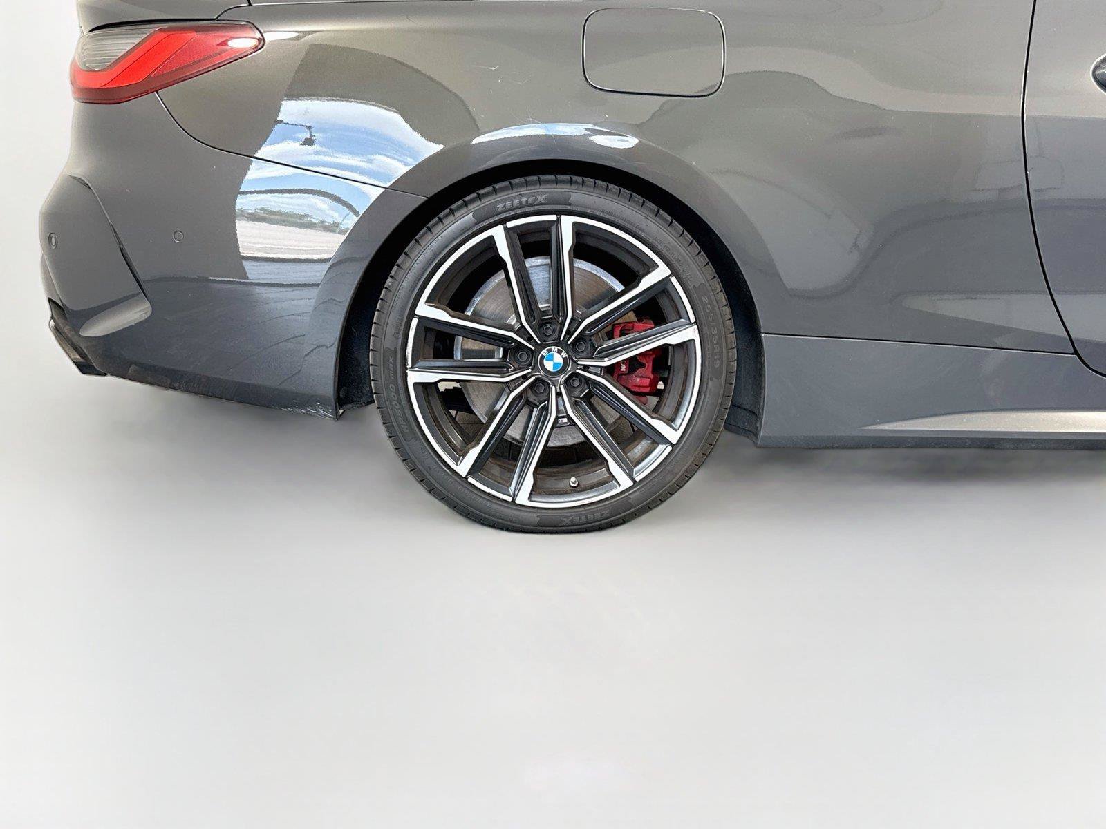 Used 2022 BMW M440i Convertible RWD image 17