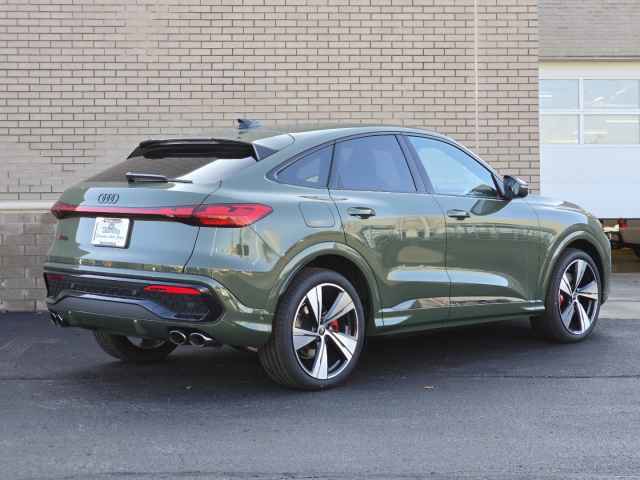 New 2025 Audi SQ5 Prestige image 30