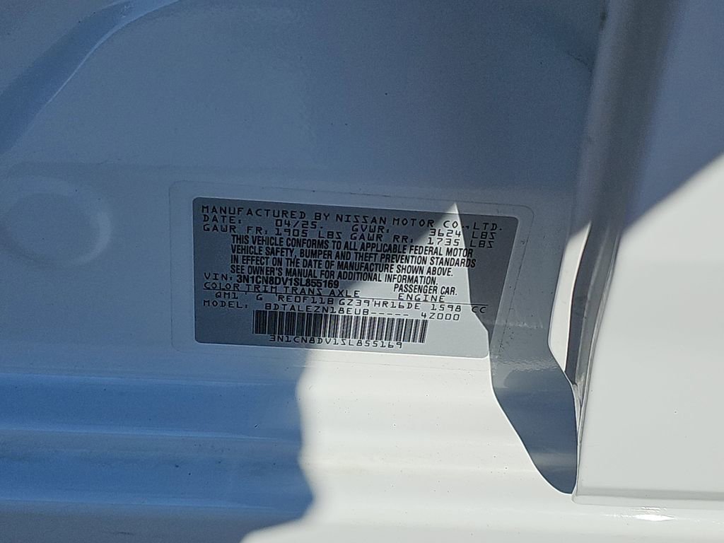 Used 2025 Nissan Versa S w/ Trunk Package image 38