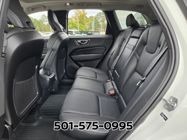 Used 2021 Volvo XC60 T5 Momentum w/ Protection Package Premier AWD/4WD image 13