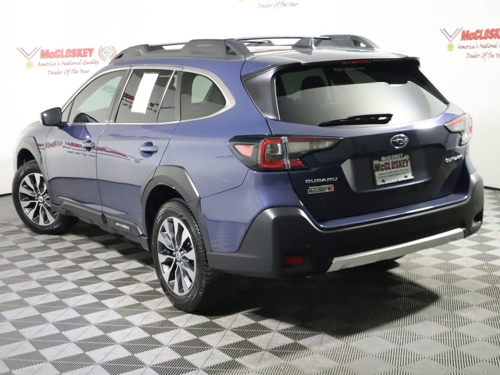 Used 2023 Subaru Outback Limited image 19