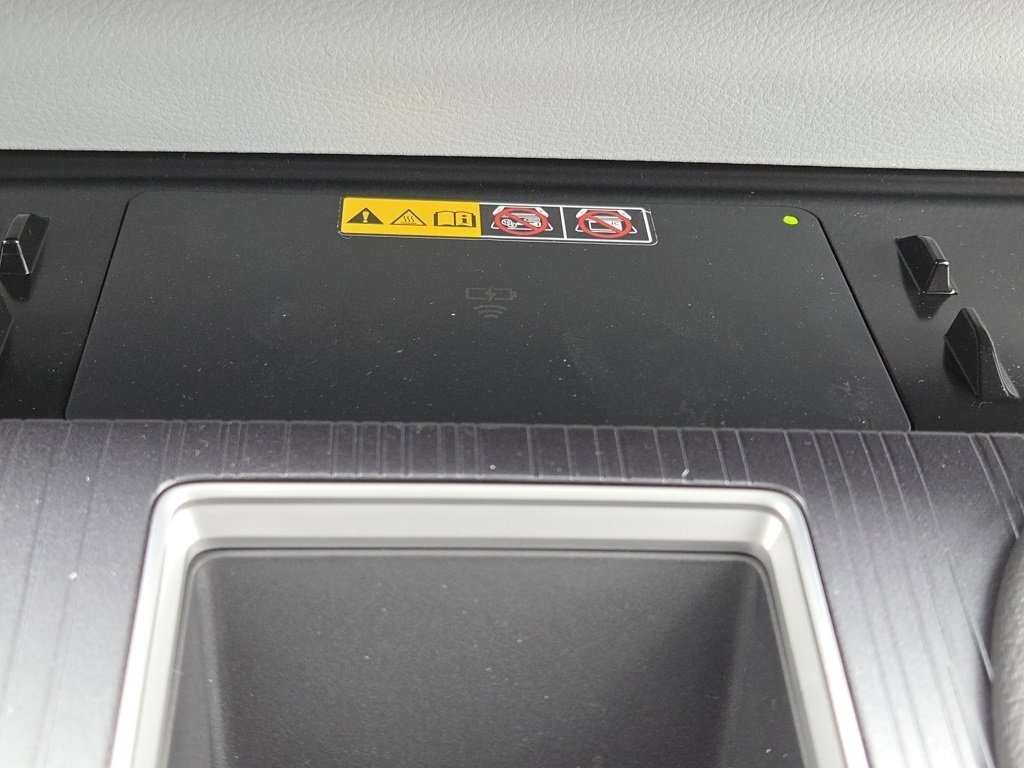 New 2026 Toyota Sienna LE image 12