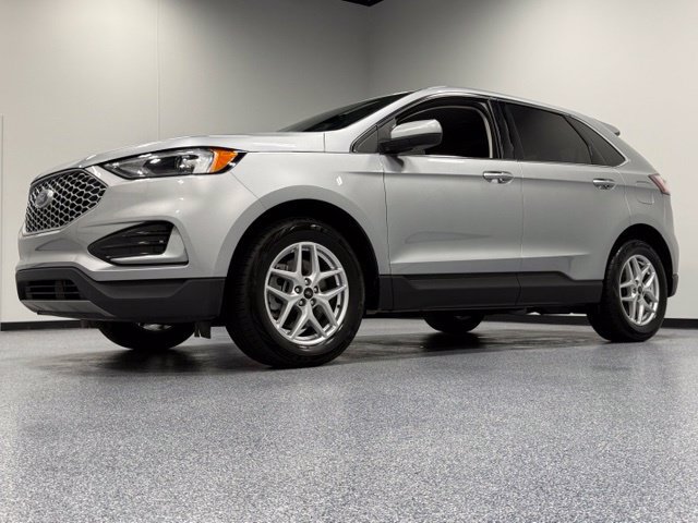 Used 2024 Ford Edge SEL AWD/4WD image 6