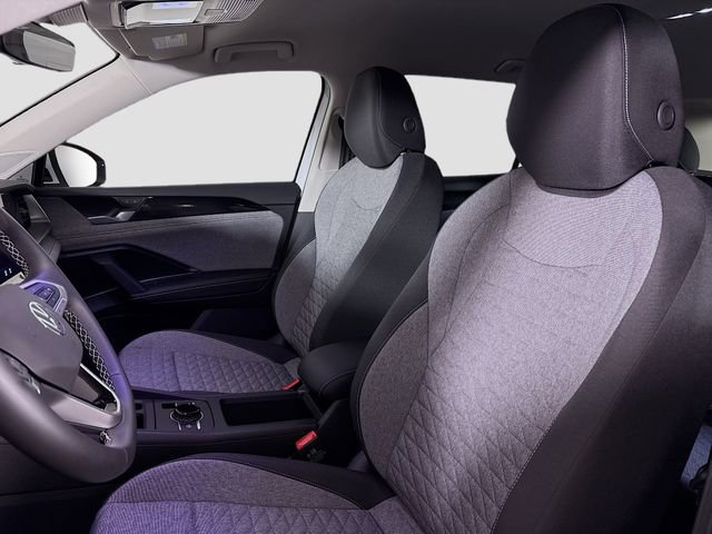 New 2025 Volkswagen Tiguan S image 21