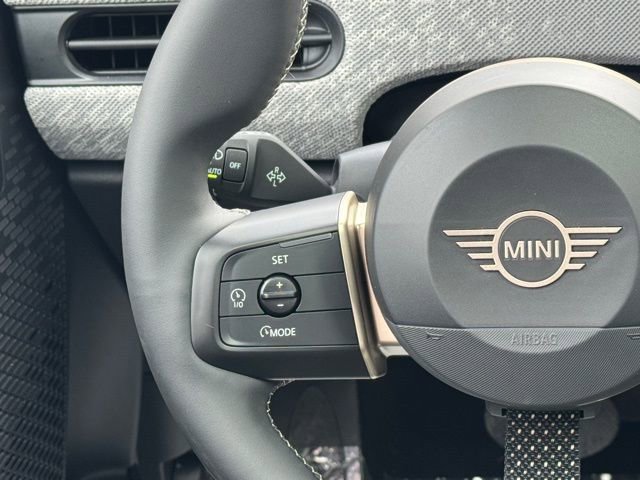 Used 2025 MINI Cooper S image 22